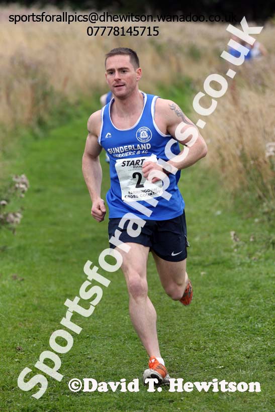 Senior mens relay Sunderland Harriers Open Cross Country. Photo: David T. Hewitson/Sports for All Pics